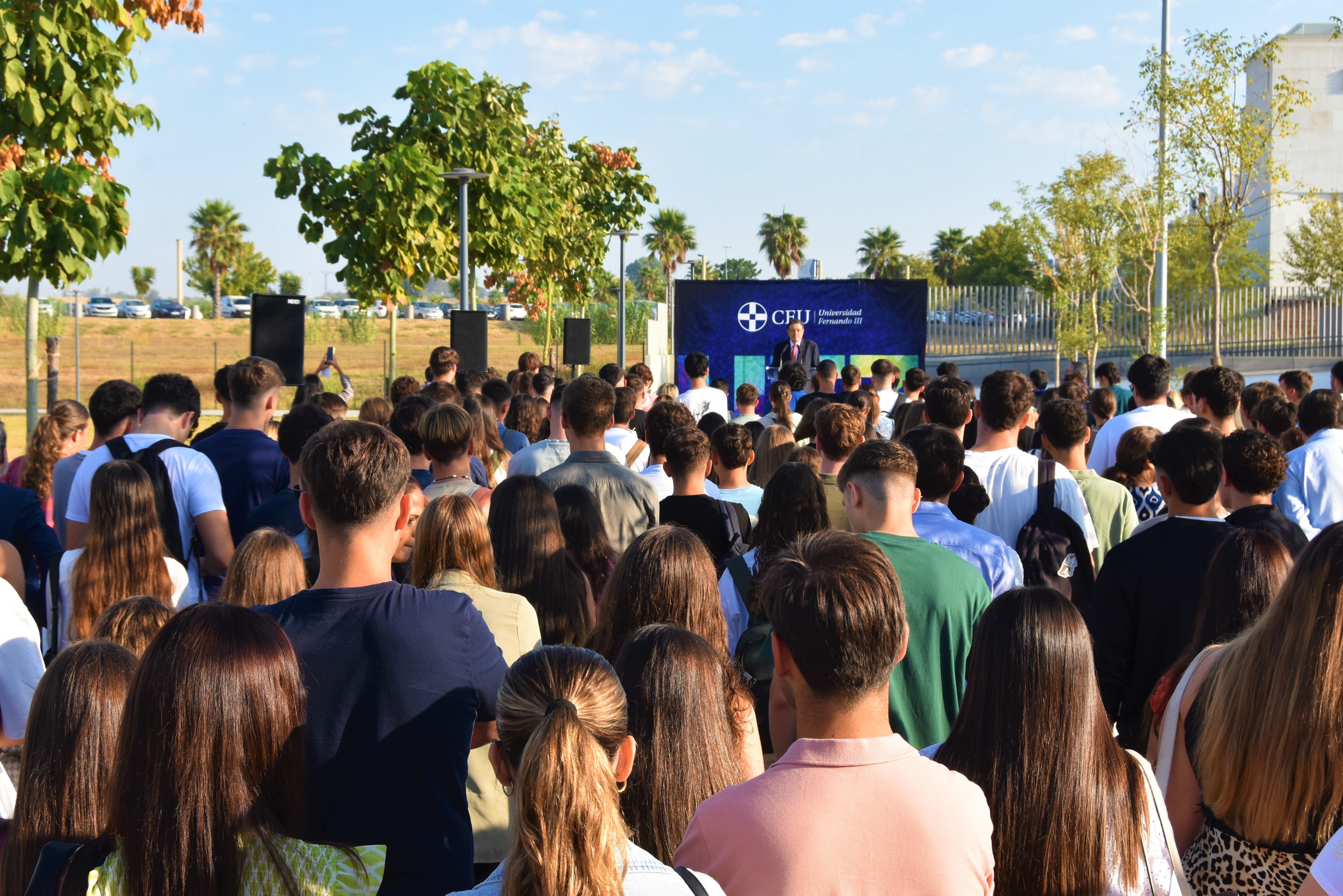 La Universidad CEU Fernando III recibe a sus primeros alumnos La Universidad CEU Fernando III recibe a sus primeros alumnos