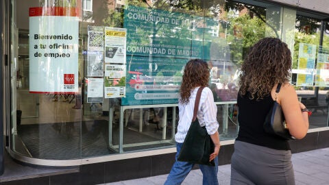 Exteriores de una oficina de empleo en la Comunidad de Madrid 