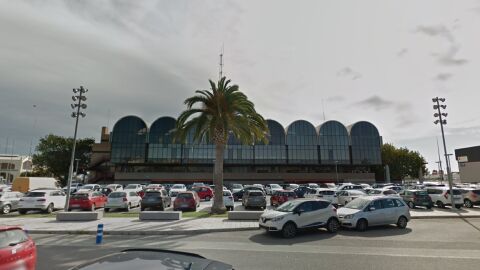 Edificio de la antigua estación marítima de València 