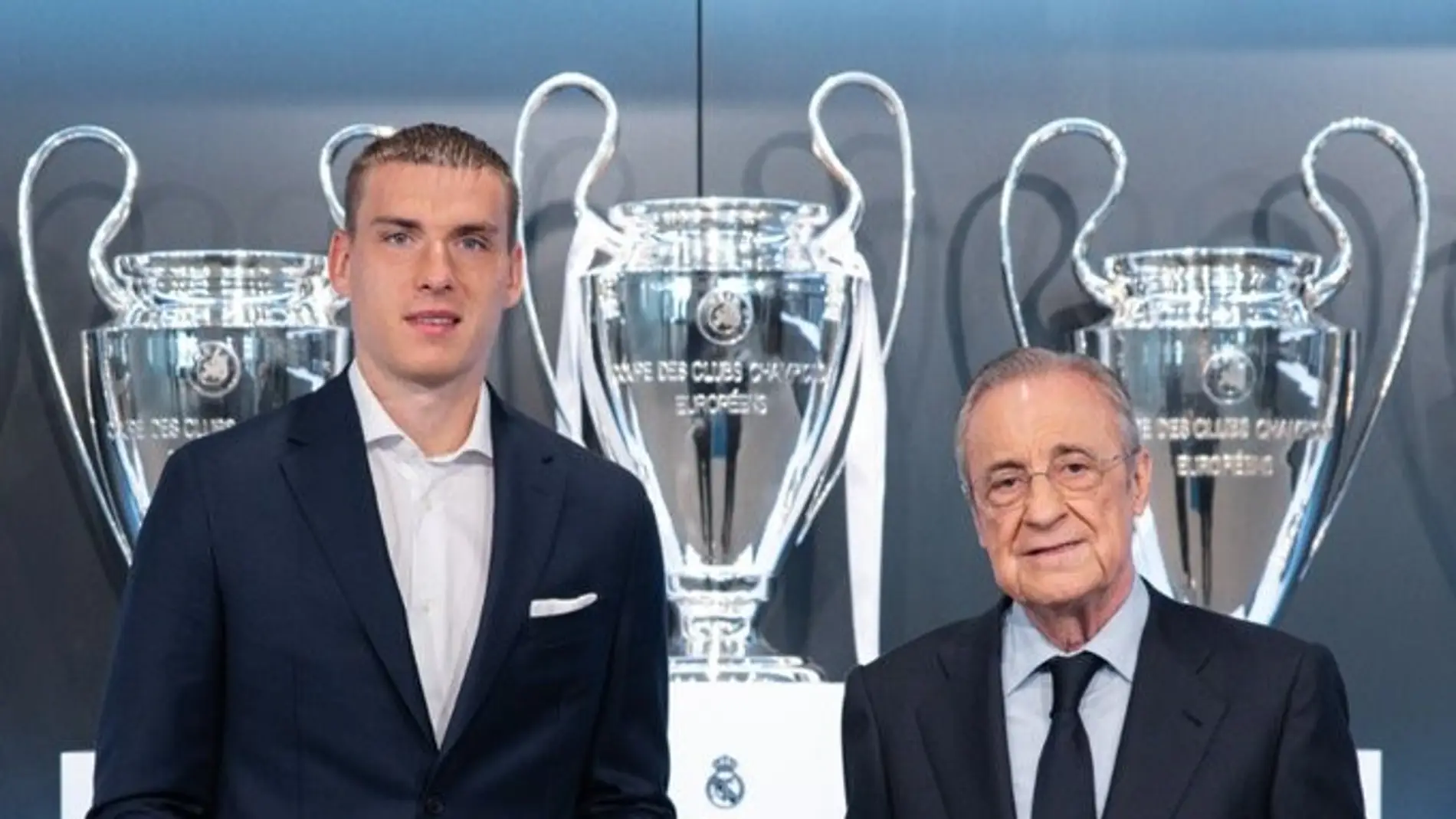Andriy Lunin y Florentino Pérez Andriy Lunin y Florentino Pérez