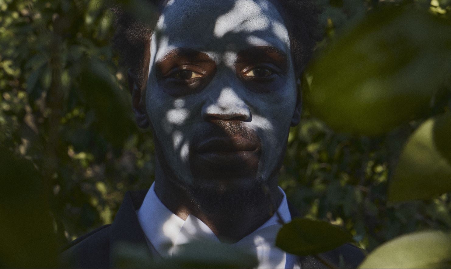 El dramaturg Albert Baldomà estrena a la Llotja l'obra "El que és nostre", un xoc cultural entre temporers i la societat catalana El dramaturg Albert Baldomà estrena a la Llotja l'obra "El que és nostre", un xoc cultural entre temporers i la societat catalana