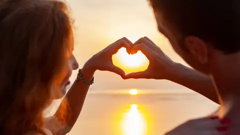 Llega a España LAT, un nuevo modelo de relación Llega a España LAT, un nuevo modelo de relación