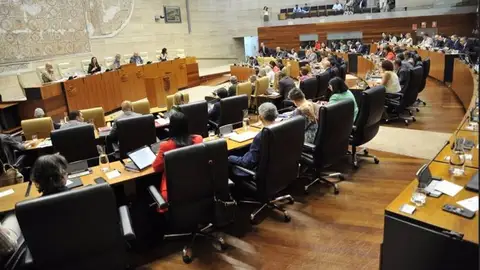 Pleno Asamblea de Extremadura Pleno Asamblea de Extremadura