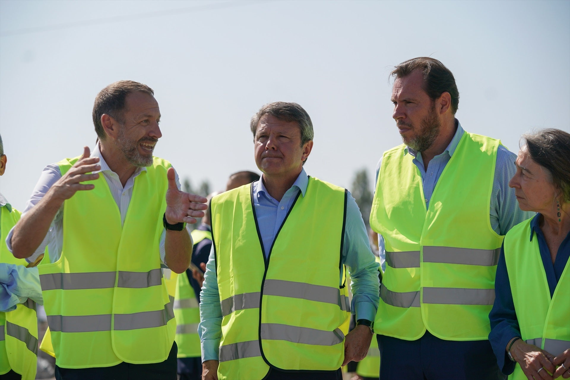 Óscar Puente cesa al presidente de Adif, Ángel Contreras Óscar Puente cesa al presidente de Adif, Ángel Contreras