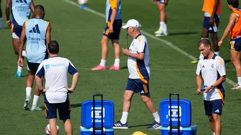 Ancelotti recupera efectivos para visitar a la Real Ancelotti recupera efectivos para visitar a la Real