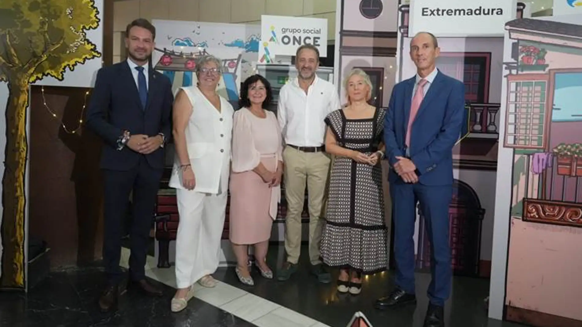 El Grupo Social ONCE premia el altruismo y la atención de la sociedad extremeña El Grupo Social ONCE premia el altruismo y la atención de la sociedad extremeña