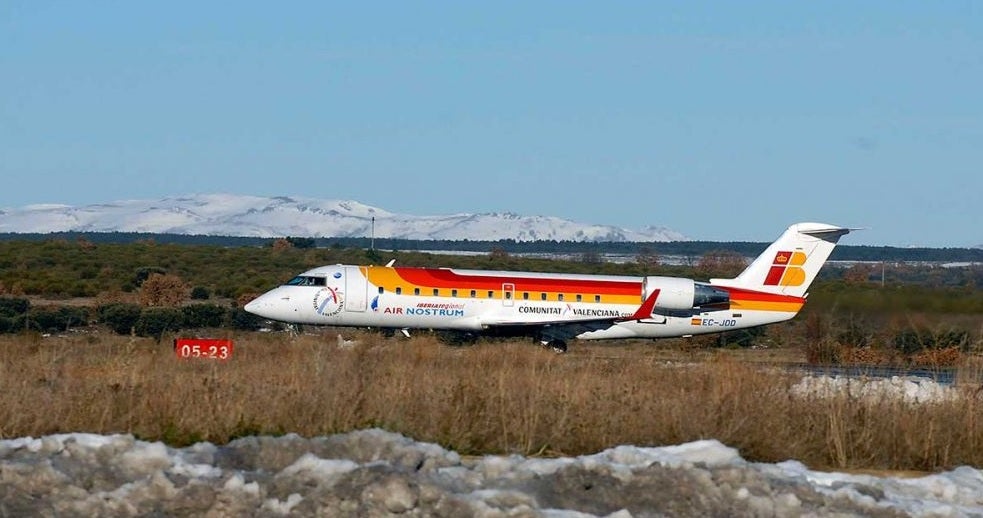 Sin bus para subir al Aeropuerto: León suma 13 años sin servicio público que una la ciudad con los vuelos desde La Virgen del Camino Sin bus para subir al Aeropuerto: León suma 13 años sin servicio público que una la ciudad con los vuelos desde La Virgen del Camino
