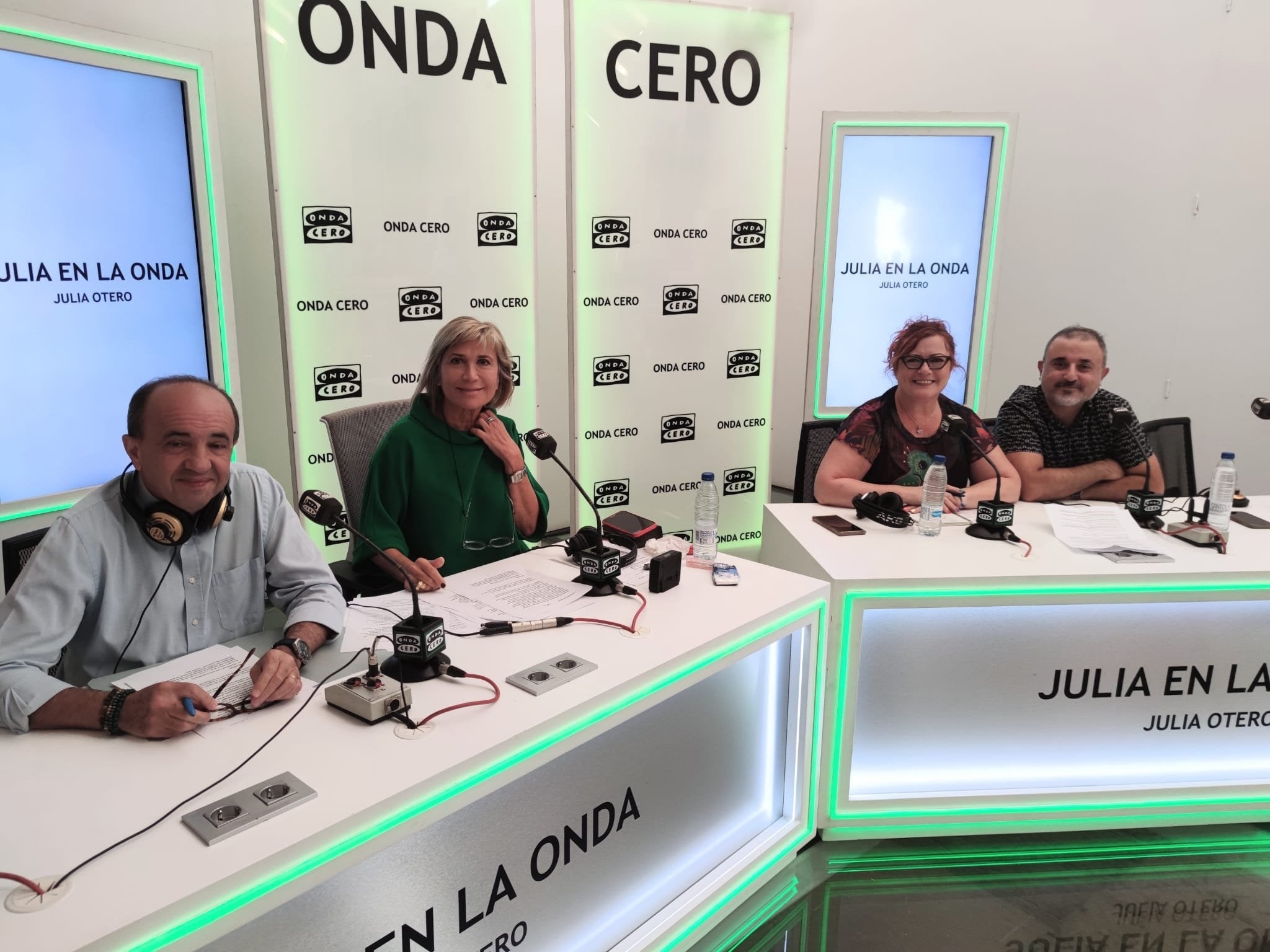 Julia en la onda