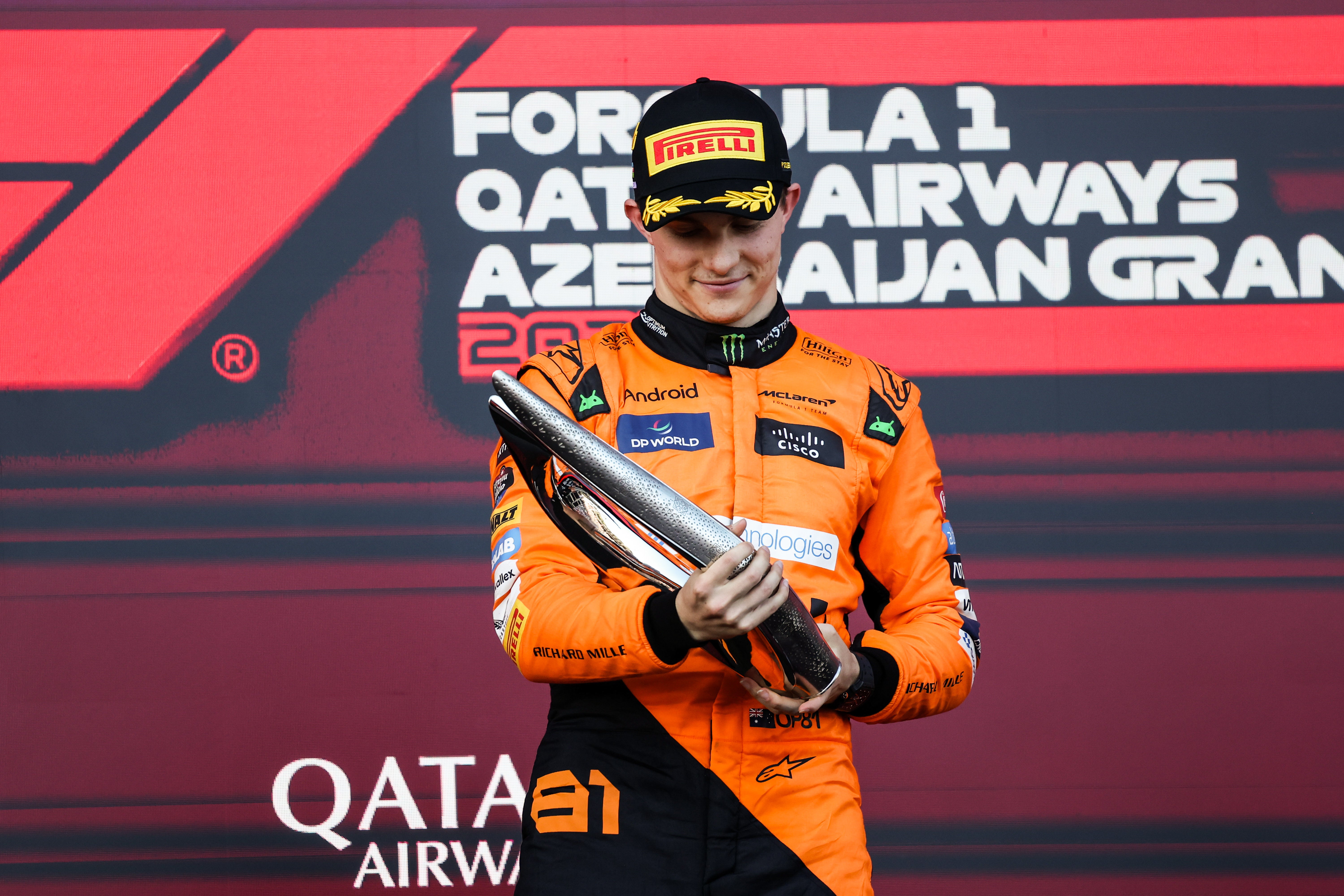 Sainz pierde el podio en un accidente en la victoria de Piastri en Bakú Sainz pierde el podio en un accidente en la victoria de Piastri en Bakú