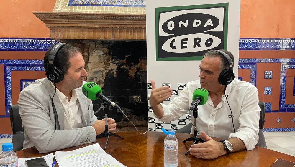 Rafa López / Manuel García Félix (Alcalde de la Palma del Condado) Rafa López / Manuel García Félix (Alcalde de la Palma del Condado)