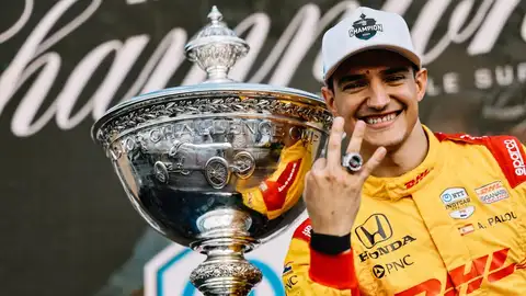 Palou hace historia y gana su tercer título de IndyCar Palou hace historia y gana su tercer título de IndyCar