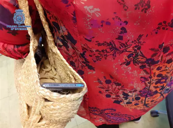 En San Mateo 2023 se denunciaron alrededor de 100 robos de móviles según la Junta de Seguridad de Logroño En San Mateo 2023 se denunciaron alrededor de 100 robos de móviles según la Junta de Seguridad de Logroño