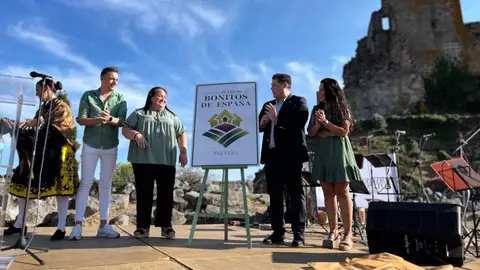 Trevejo es ya oficialmente uno de los 'Pueblos más Bonitos de España' Trevejo es ya oficialmente uno de los 'Pueblos más Bonitos de España'