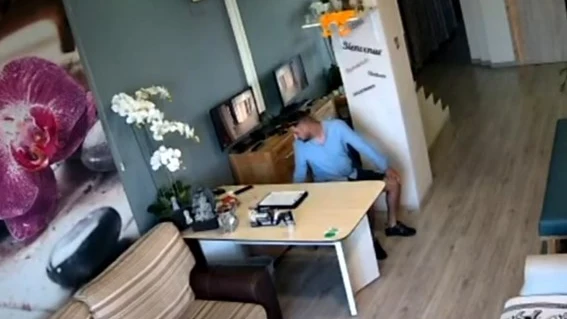 Robo en un salón de masajes de altea Robo en un salón de masajes de altea