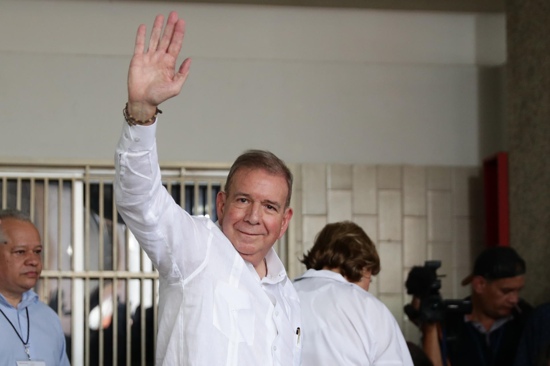 VOTA ¿Considera suficientes las explicaciones dadas por el gobierno español sobre lo ocurrido con Edmundo González en nuestra embajada en Venezuela? VOTA ¿Considera suficientes las explicaciones dadas por el gobierno español sobre lo ocurrido con Edmundo González en nuestra embajada en Venezuela?