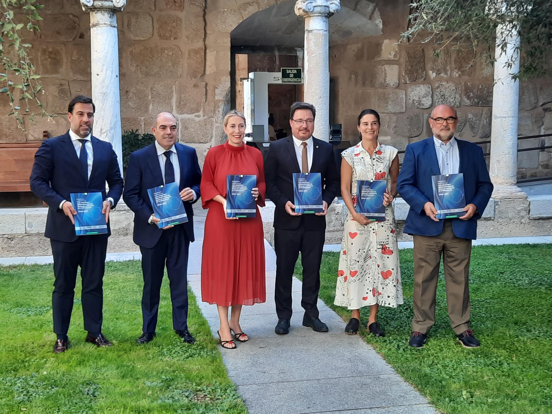316 millones de euros para fomentar el empleo autónomo en Extremadura en el periodo 2024-2027 316 millones de euros para fomentar el empleo autónomo en Extremadura en el periodo 2024-2027
