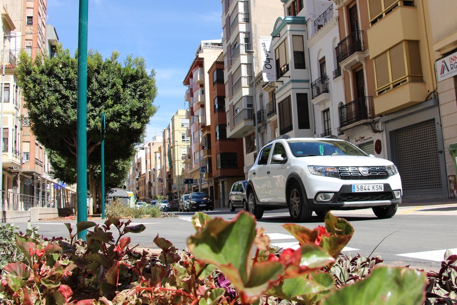 Abierta al tráfico la calle San Félix tras las obras de la Zona de Bajas Emisiones Abierta al tráfico la calle San Félix tras las obras de la Zona de Bajas Emisiones