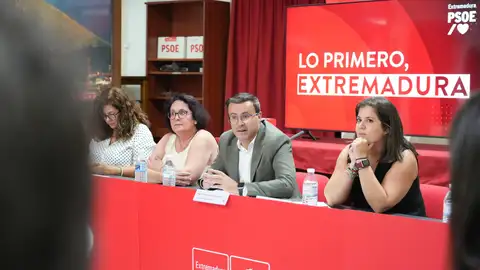 El PSOE de Extremadura califica de “desafortunadas” las declaraciones del ministro portugués sobre Olivenza El PSOE de Extremadura califica de “desafortunadas” las declaraciones del ministro portugués sobre Olivenza