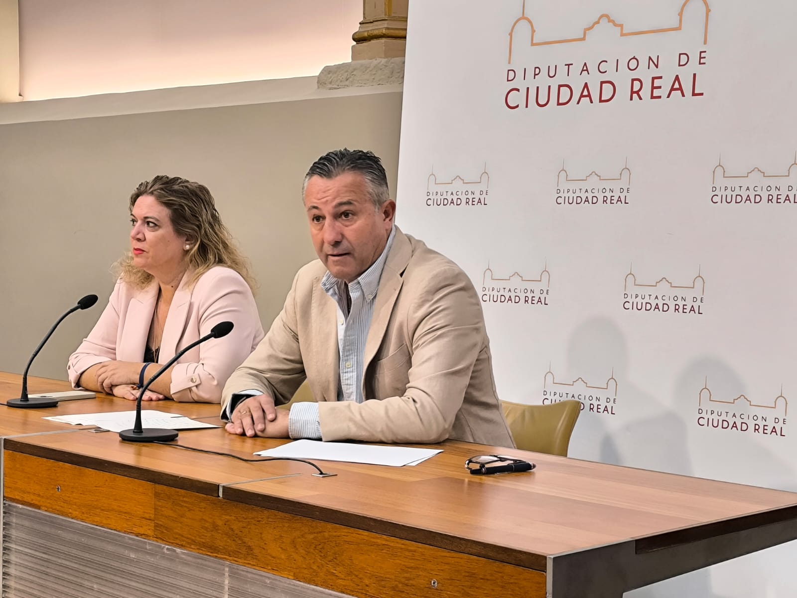 La Diputación de Ciudad Real impulsa 4,5 millones de euros para favorecer a ayuntamientos de menor tamaño La Diputación de Ciudad Real impulsa 4,5 millones de euros para favorecer a ayuntamientos de menor tamaño