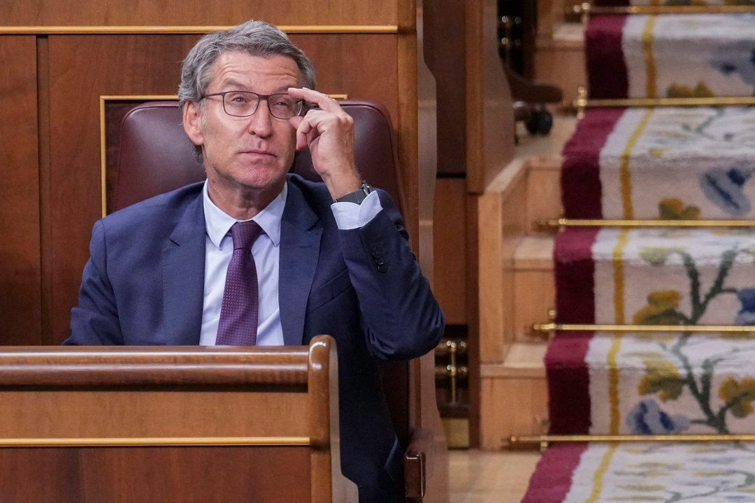 Feijóo ultima su "ofensiva legislativa" frente a Sánchez y se abre a negociar con Junts y PNV para desgastar al Gobierno Feijóo ultima su "ofensiva legislativa" frente a Sánchez y se abre a negociar con Junts y PNV para desgastar al Gobierno