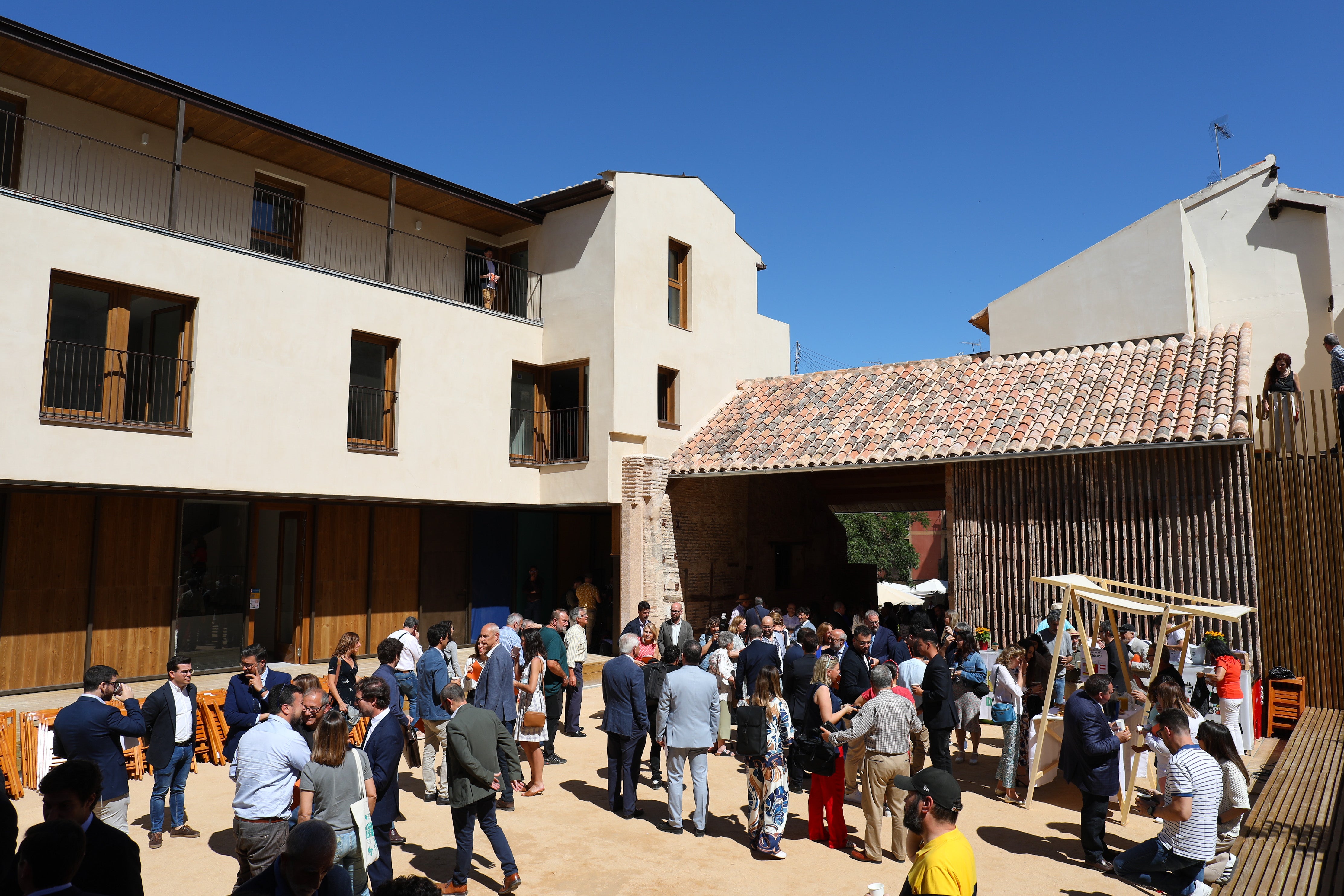 El Salón Rico, ejemplo de buenas prácticas en la gestión del patrimonio en el IX Encuentro de Gestores del Patrimonio Mundial de España y Portugal El Salón Rico, ejemplo de buenas prácticas en la gestión del patrimonio en el IX Encuentro de Gestores del Patrimonio Mundial de España y Portugal