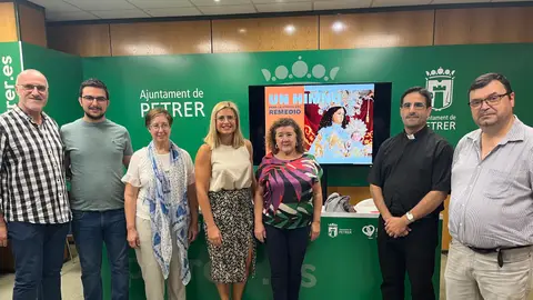 Presentación en Petrer del himno de 1937 a la Virgen del Remedio. Presentación en Petrer del himno de 1937 a la Virgen del Remedio.