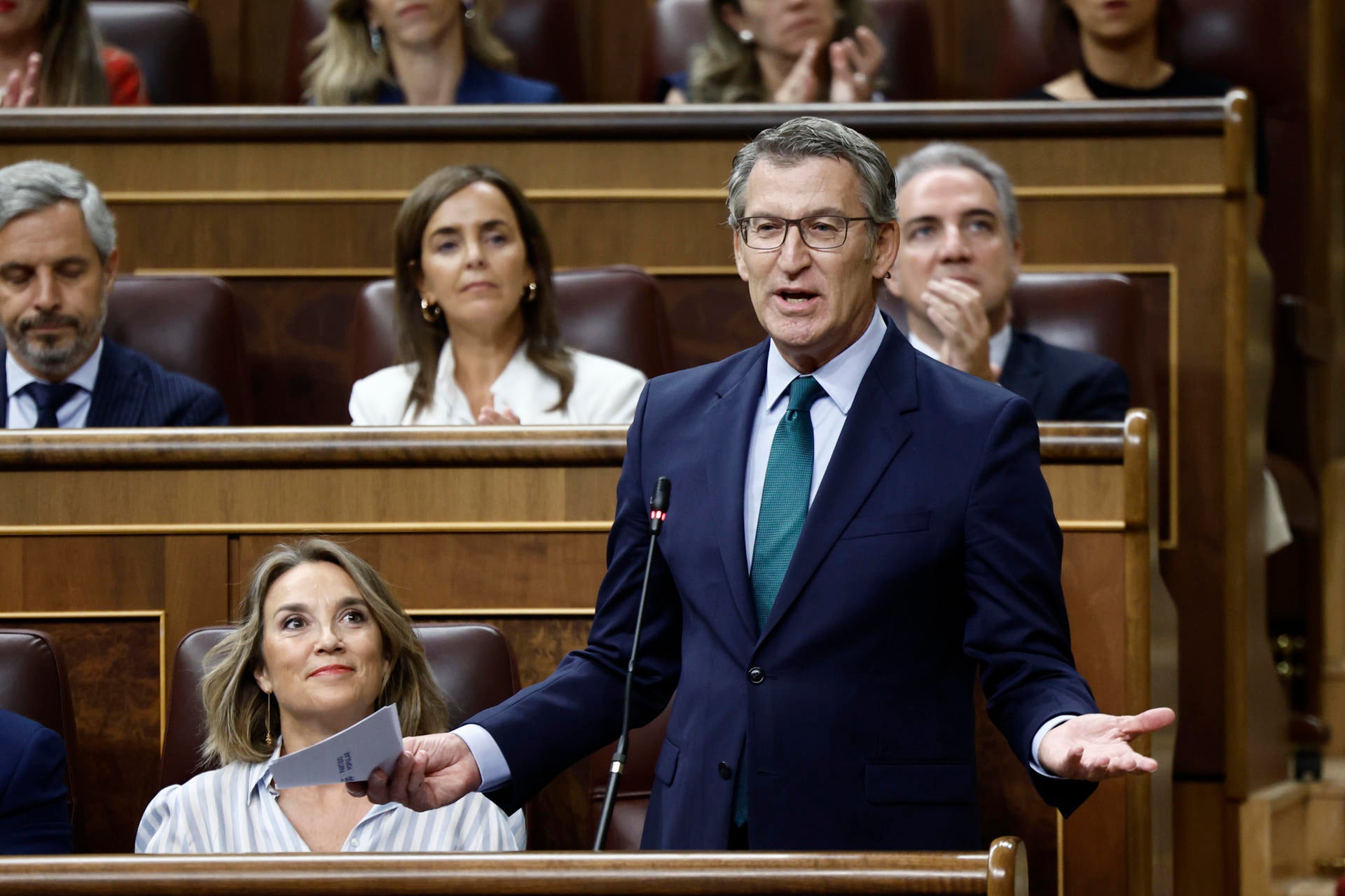 El PP pide al Congreso proteger a periodistas tras las "continuas descalificaciones" del Gobierno y Sánchez El PP pide al Congreso proteger a periodistas tras las "continuas descalificaciones" del Gobierno y Sánchez