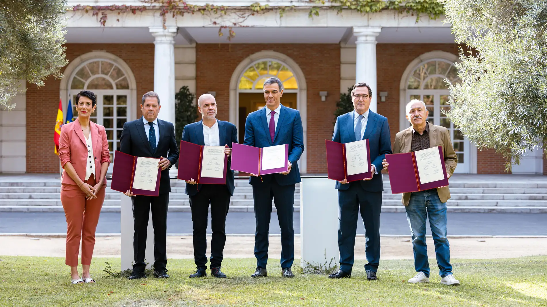 El Gobierno apuesta por una jubilación parcial y activa para compatibilizar empleo y pensión El Gobierno apuesta por una jubilación parcial y activa para compatibilizar empleo y pensión