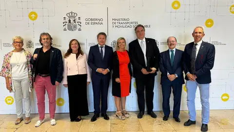 CEOE y "Monegros no pierdas" tu tren reclaman mejoras para el transporte y las infraestructuras de Huesca CEOE y "Monegros no pierdas" tu tren reclaman mejoras para el transporte y las infraestructuras de Huesca