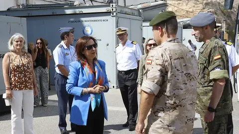 Margarita Robles reitera su preocupación por los retrasos de los submarinos S-80 Margarita Robles reitera su preocupación por los retrasos de los submarinos S-80