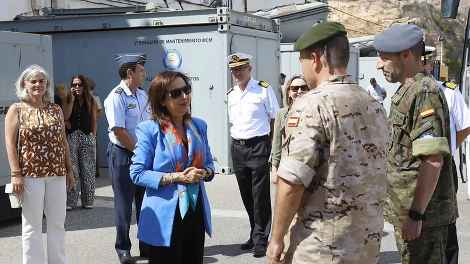 Margarita Robles reitera su preocupación por los retrasos de los submarinos S-80 Margarita Robles reitera su preocupación por los retrasos de los submarinos S-80