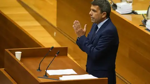 El presidente de la Generalitat, Carlos Mazón, en el Debate de Política General - El presidente de la Generalitat, Carlos Mazón, en el Debate de Política General -