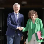 El presidente de la Xunta Alfonso Rueda sugiere que "si hay tasa" Santiago debería dar por "solucionados" los problemas con el turismo El presidente de la Xunta Alfonso Rueda sugiere que "si hay tasa" Santiago debería dar por "solucionados" los problemas con el turismo