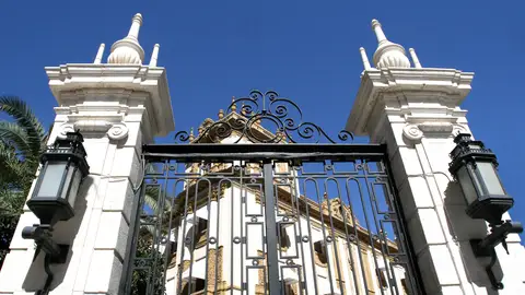 Imagen parcial del Palacio Provincial Imagen parcial del Palacio Provincial