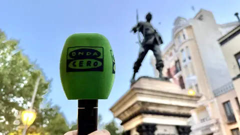 Plaza de Cascorro "EL BARRIEÑO" CON TOMÁS SANJUÁN