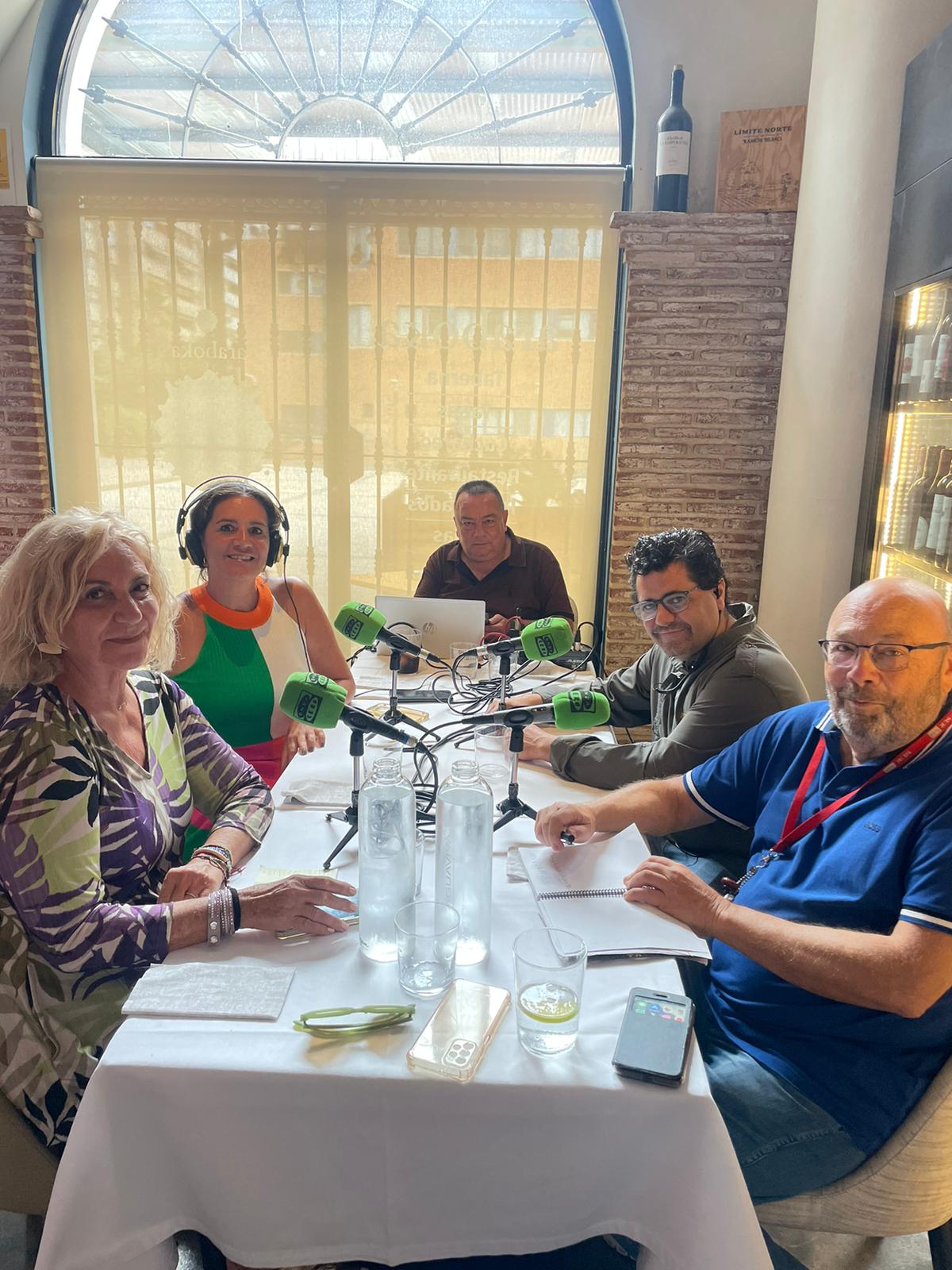 Visitamos Araboka Plaza, casa de vinos y comidas en Málaga Visitamos Araboka Plaza, casa de vinos y comidas en Málaga