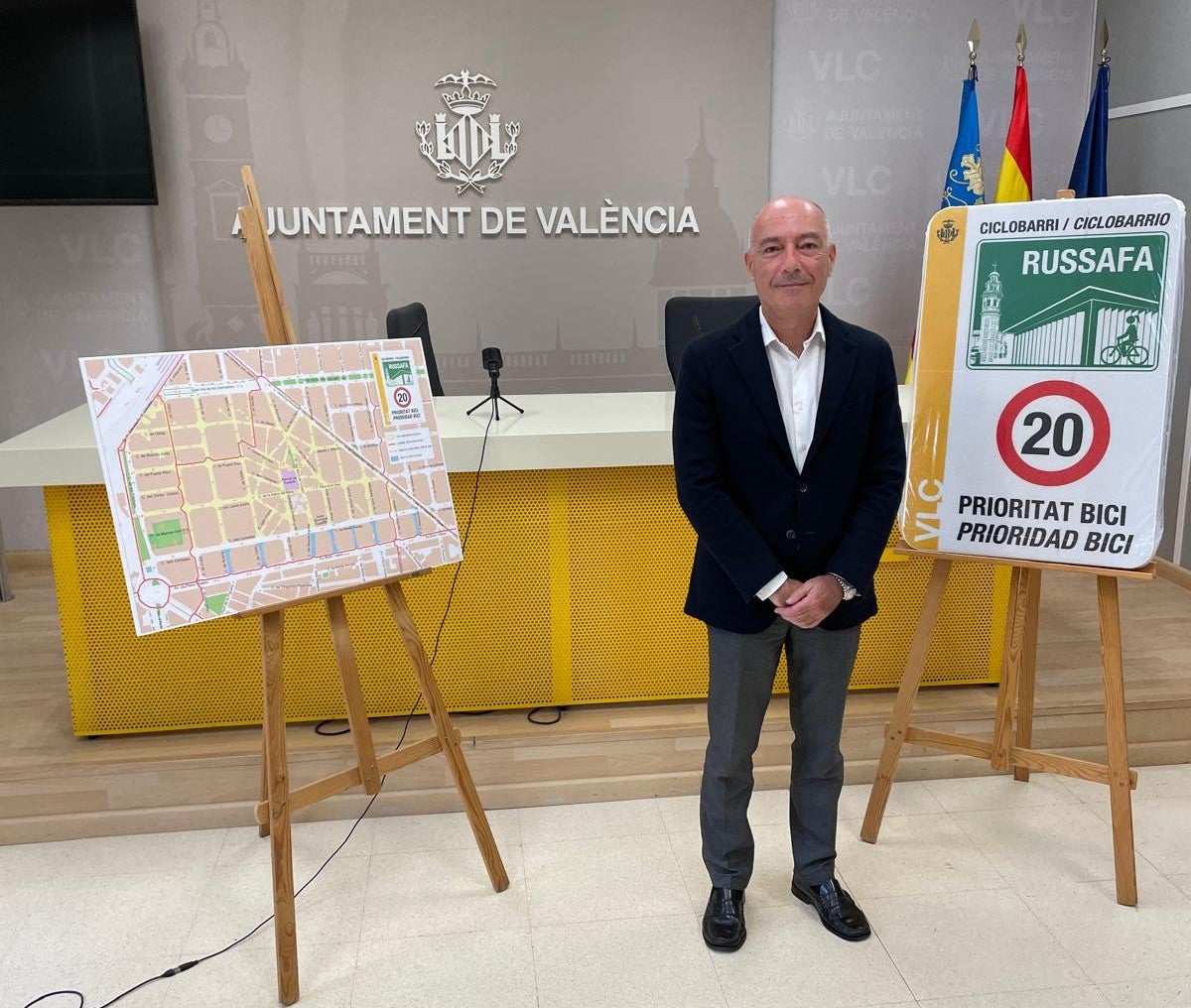 Catalá convierte Russafa en el primer “ciclobarrio” de València Catalá convierte Russafa en el primer “ciclobarrio” de València