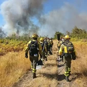Integrantes da Brif de Laza actuando no lume de A Gudiña Integrantes da Brif de Laza actuando no lume de A Gudiña
