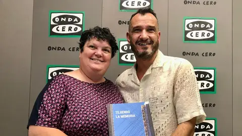 Antonio Cervera presneta su libro 'Tejiendo la memoria'. Antonio Cervera presneta su libro 'Tejiendo la memoria'.