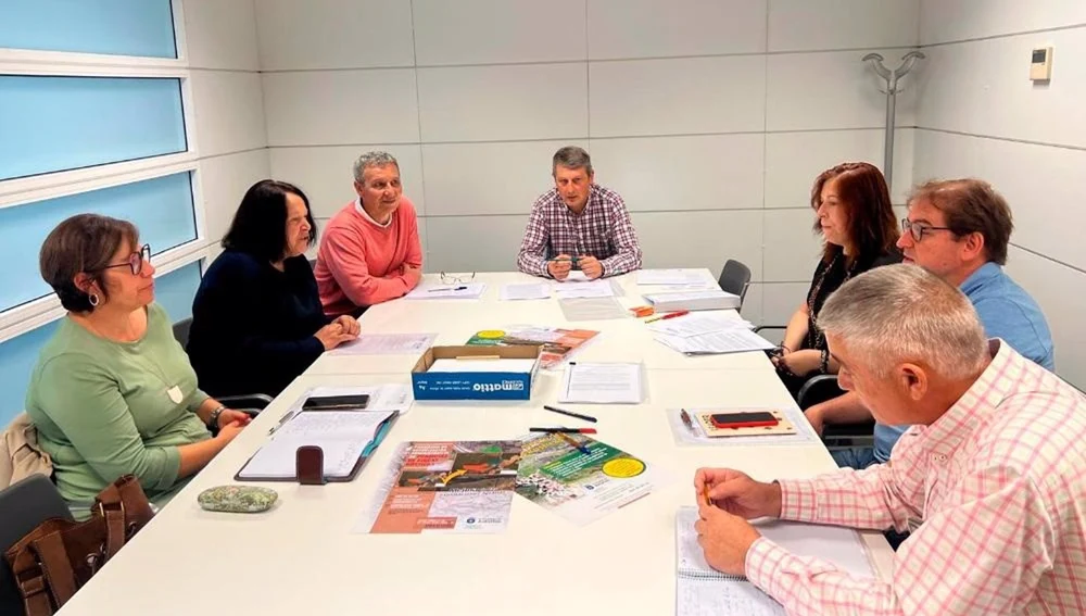 Constituida la comisión de trabajo para la permuta de fincas. Constituida la comisión de trabajo para la permuta de fincas.
