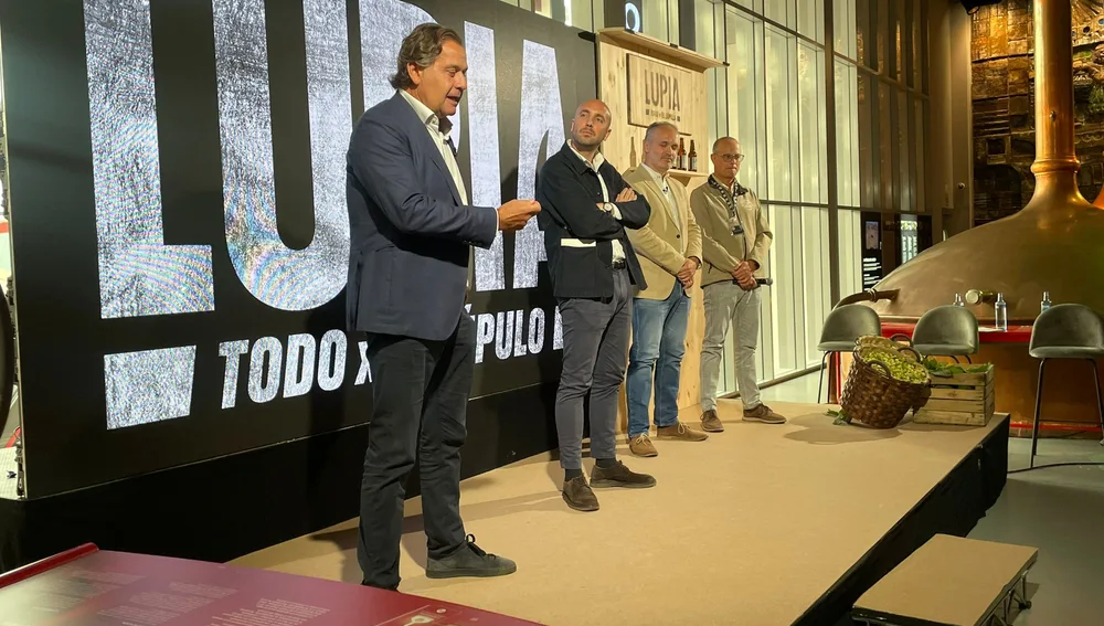 Ignacio Rivera presentó Lupia Ignacio Rivera presentó Lupia