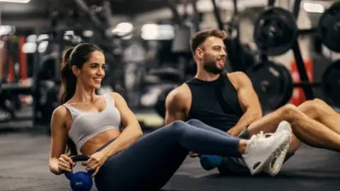 Dime que edad tienes y te diré cuál es el deporte que más te conviene Dime que edad tienes y te diré cuál es el deporte que más te conviene