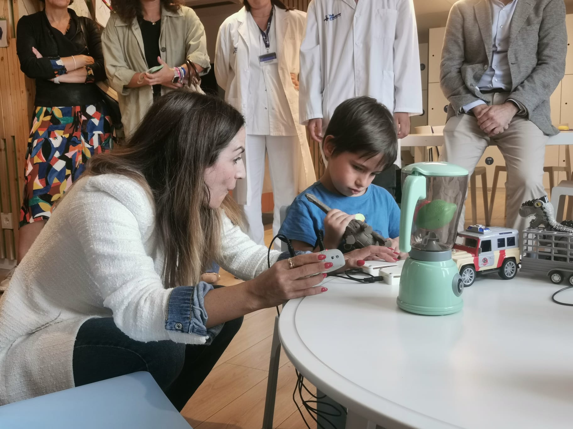 L'Hospital Vall d'Hebron ofereix joguines adaptades als infants amb diversitat funcional L'Hospital Vall d'Hebron ofereix joguines adaptades als infants amb diversitat funcional