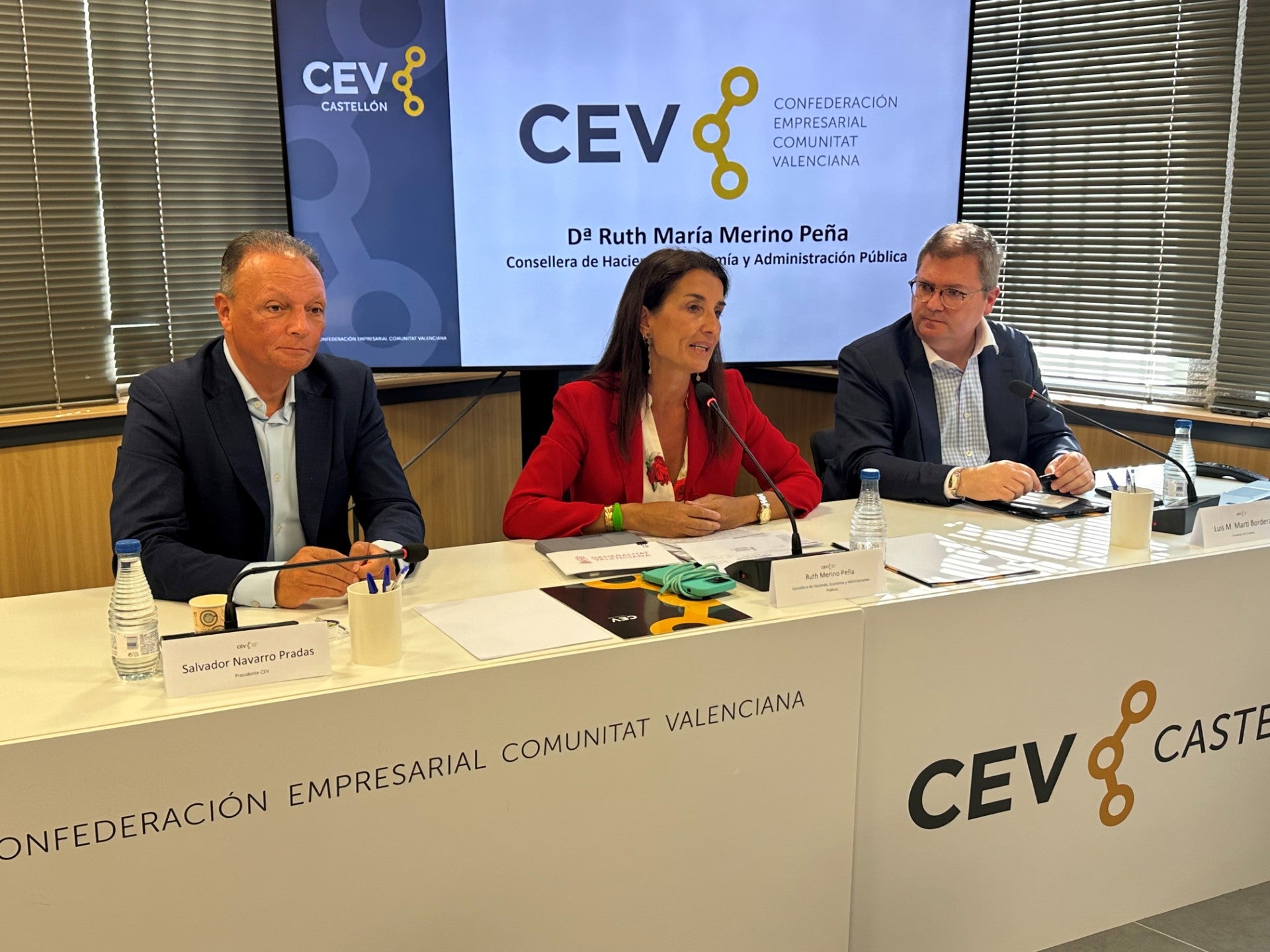 La CEV espera que la economía de Castellón "salga del hospital en 2025" La CEV espera que la economía de Castellón "salga del hospital en 2025"