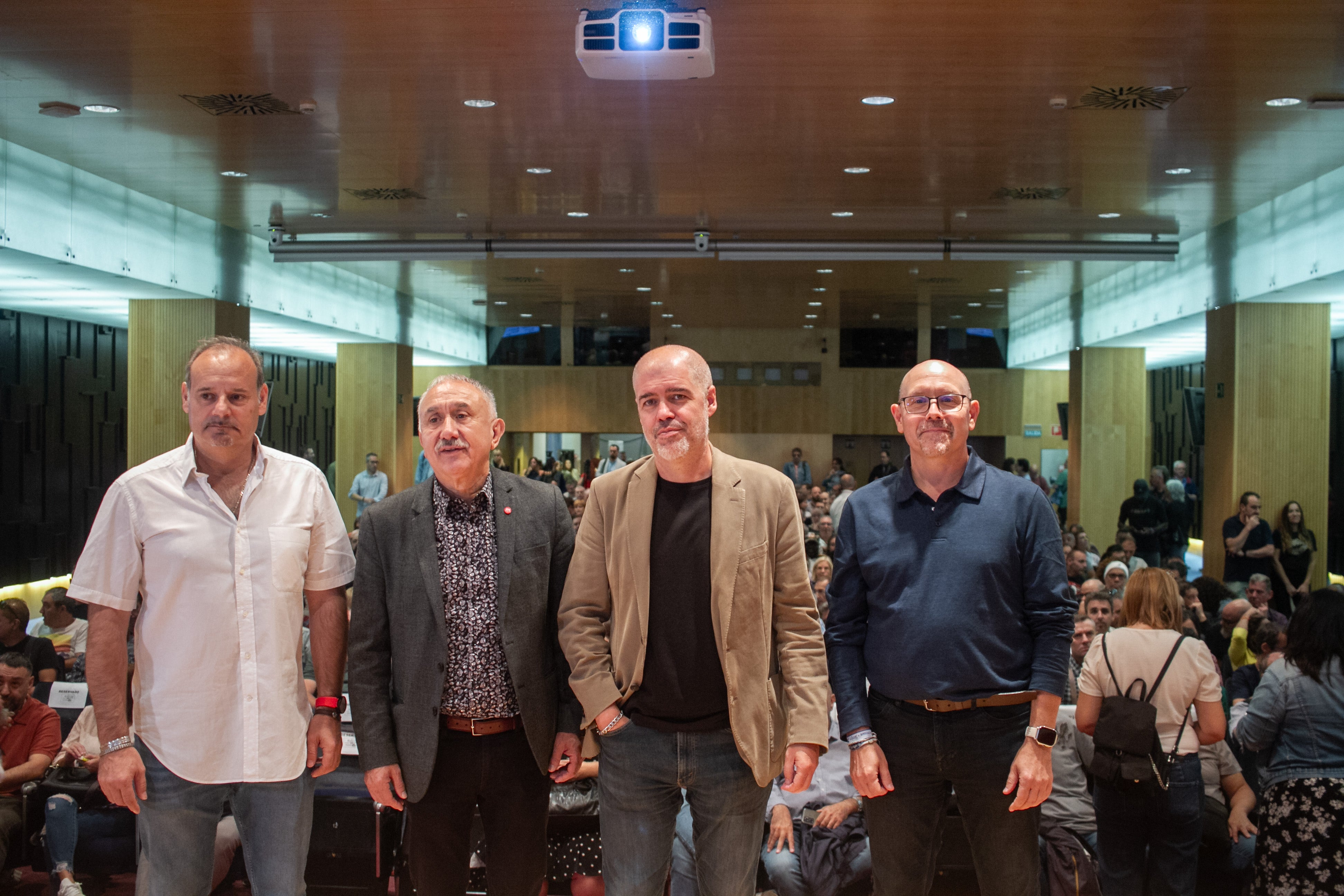 UGT y CCOO se movilizarán el 26 de septiembre por la reducción de la jornada laboral UGT y CCOO se movilizarán el 26 de septiembre por la reducción de la jornada laboral