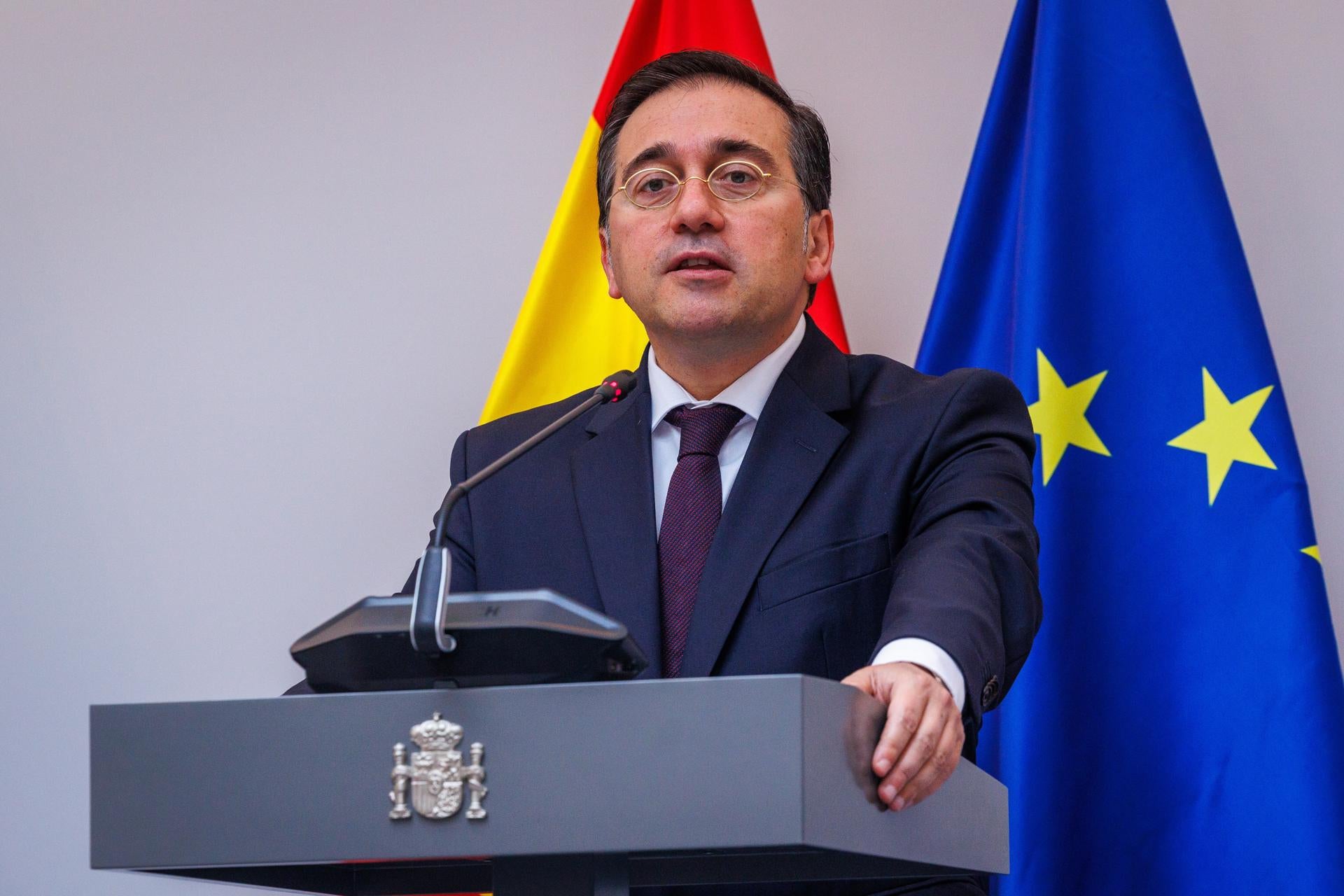 Albares agradece a González Urrutia que defienda la verdad frente a las calumnias Albares agradece a González Urrutia que defienda la verdad frente a las calumnias