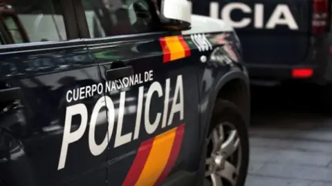 Imagen de archivo de un coche de la Policía Nacional Imagen de archivo de un coche de la Policía Nacional