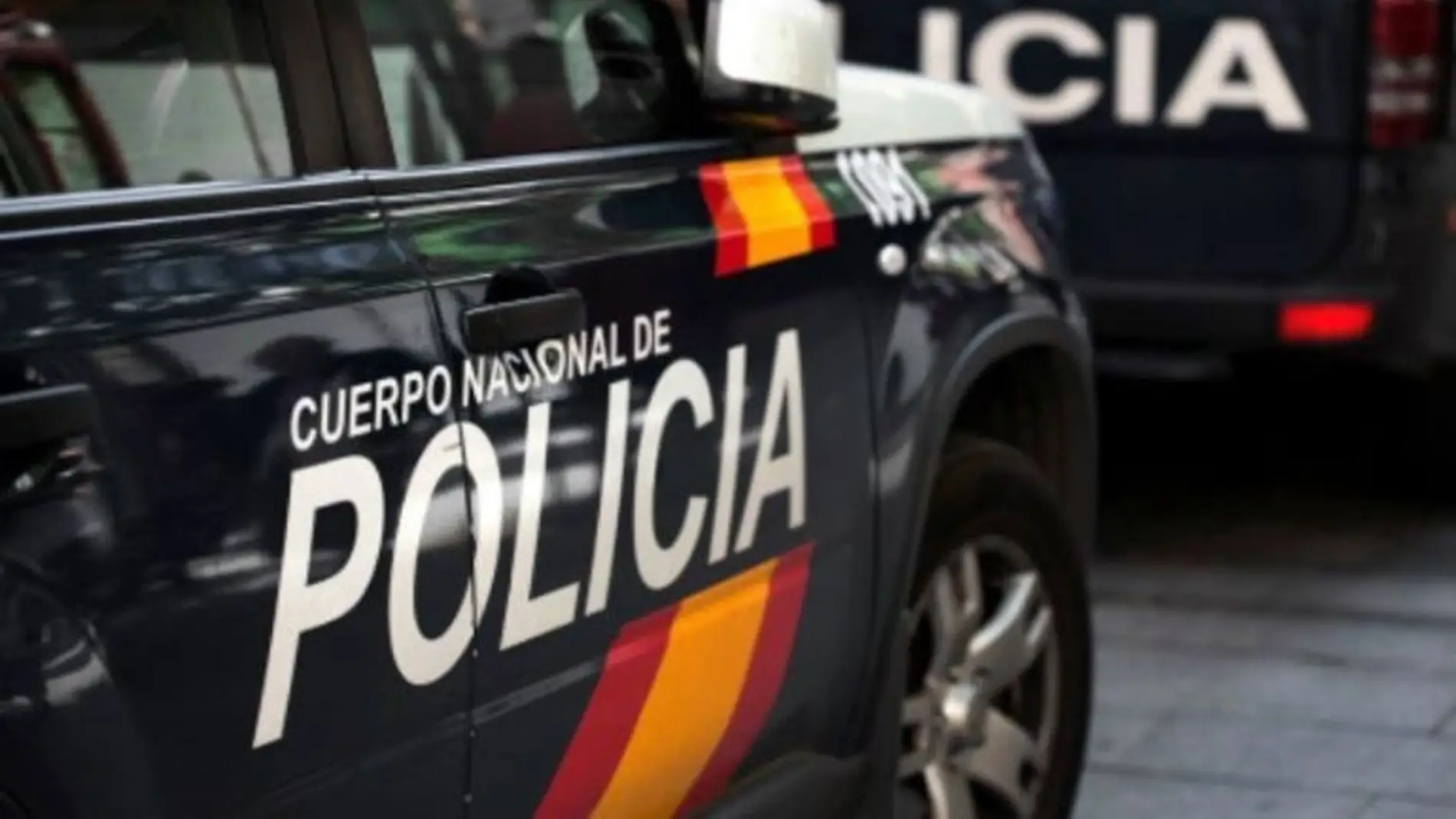 Imagen de archivo de un coche de la Policía Nacional Imagen de archivo de un coche de la Policía Nacional