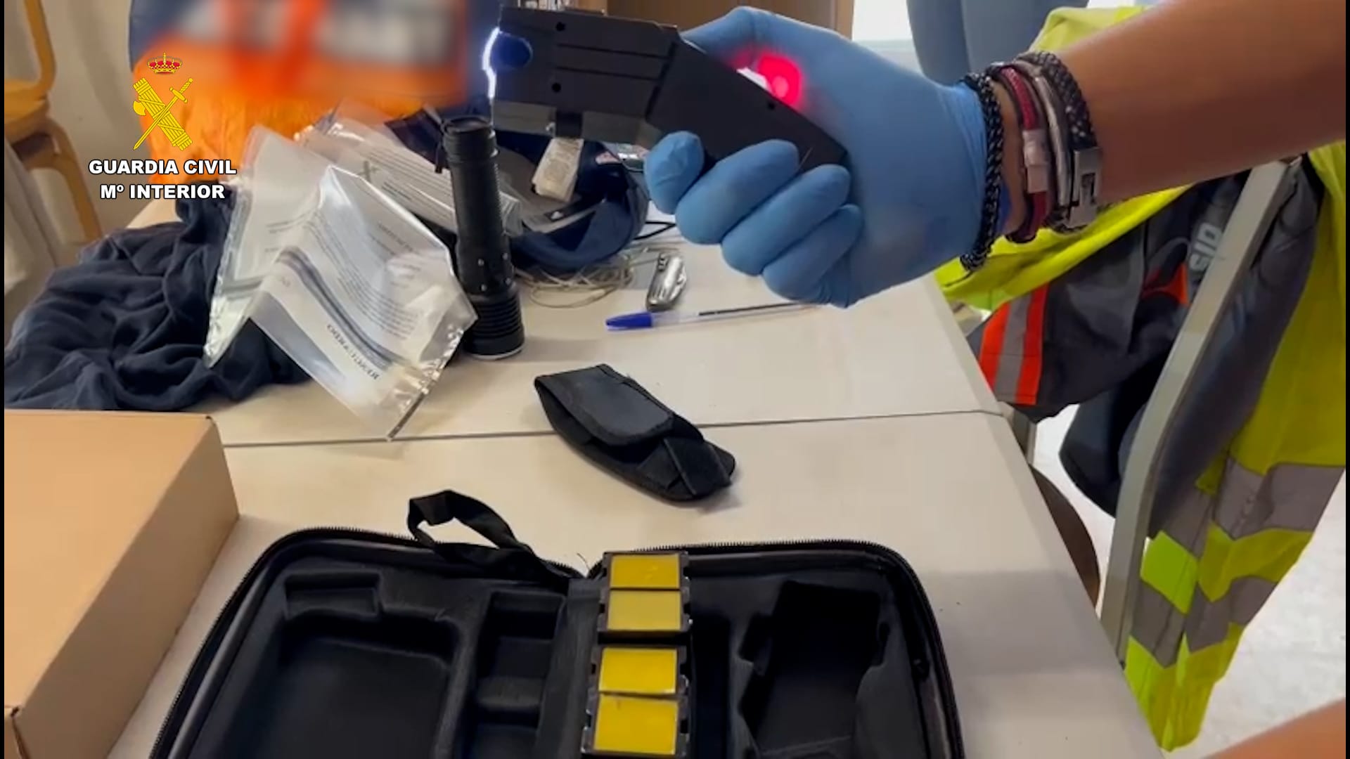 El policía implicado en la muerte del médico era su paciente y habría ideado un robo en Roquetas de Mar El policía implicado en la muerte del médico era su paciente y habría ideado un robo en Roquetas de Mar