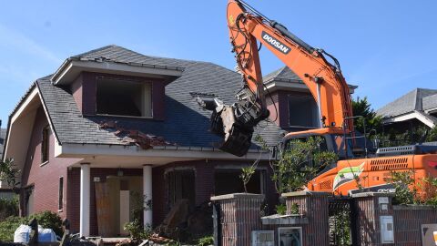 Archivo - Demolici&oacute;n de viviendas con sentencias de derribo en Cerrias